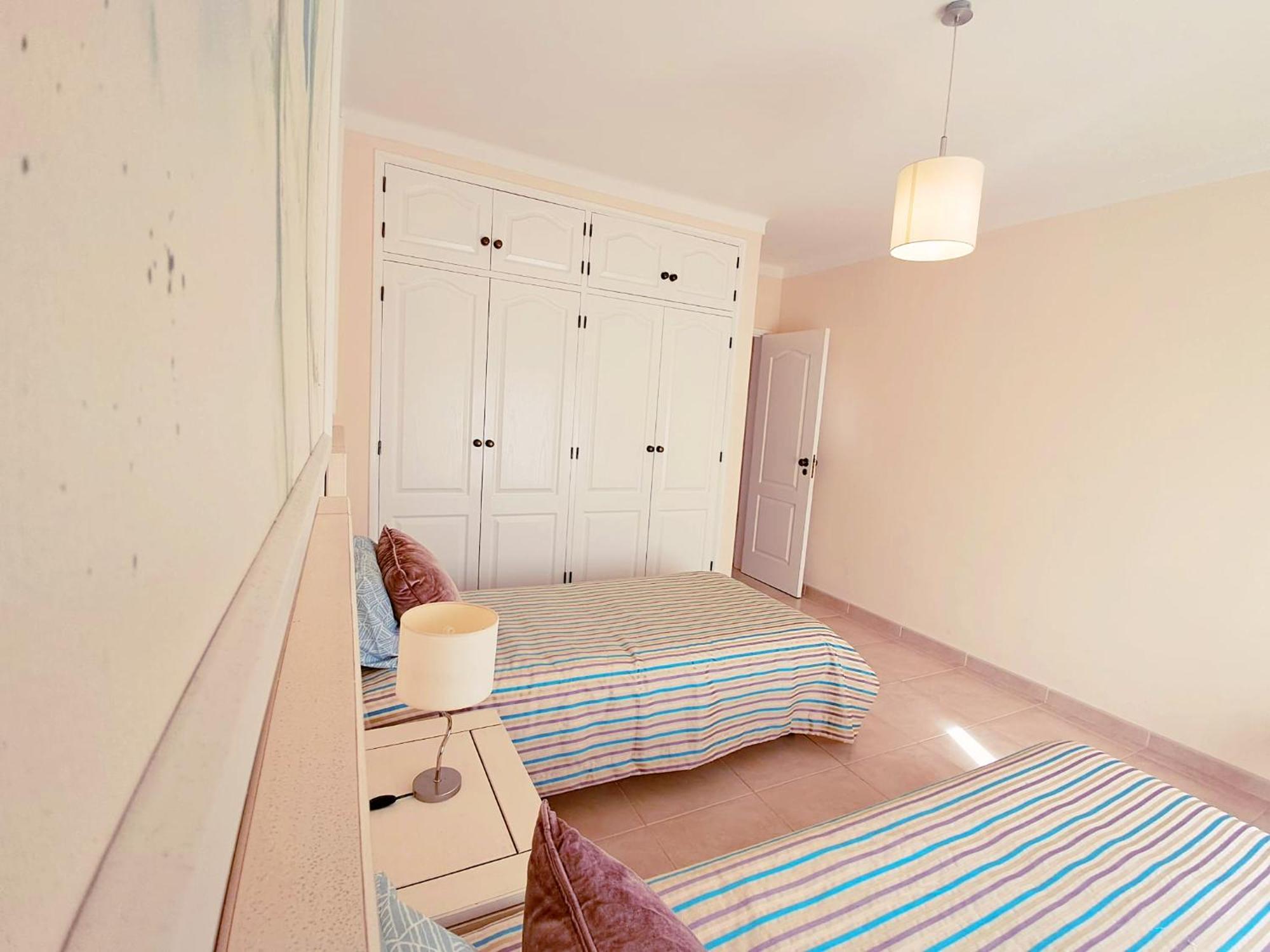Apartamento Oasis Parque 1 Портиман Екстериор снимка